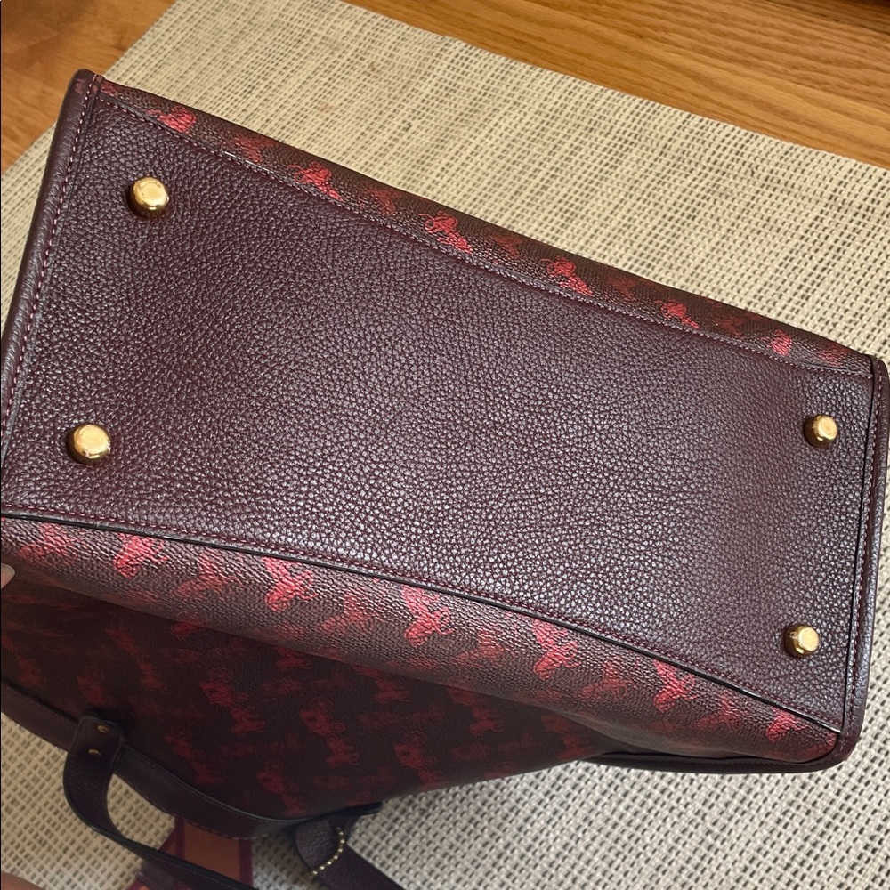 Coach Burgundy Tote Bag - Picture 3 of 6